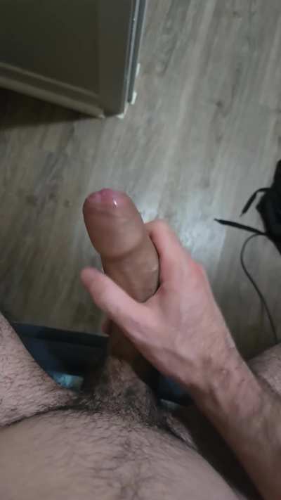 I've been told I cum a lot, what do you think?