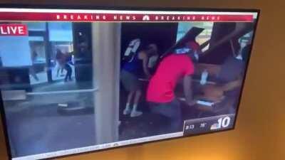 Jojo &ccedil;alan zenci agam