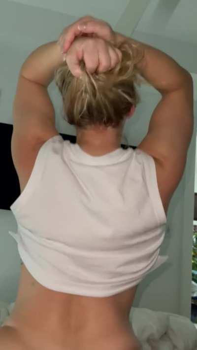 Panties to the side and take me for a ride [oc]