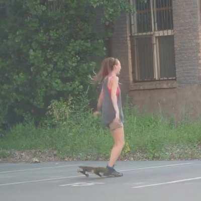 Girl finally pulls off a kick flip