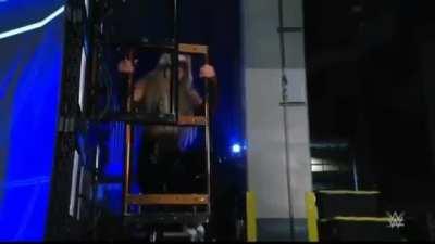 Full liv aggression on sonya but i'm more focused on her leather pants what do you think about her in leather?