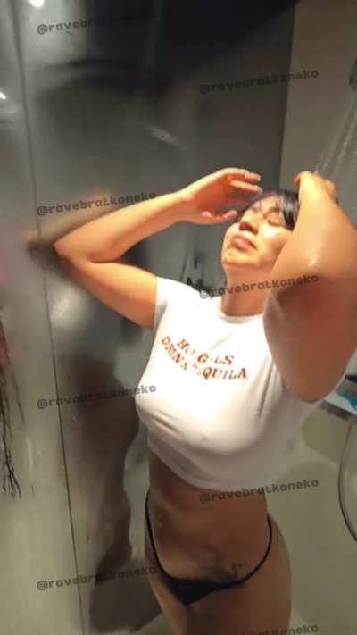 shower after a festie day