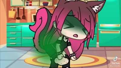 What the f>ck did I find:( Ew, kill me please 👋😃🔫