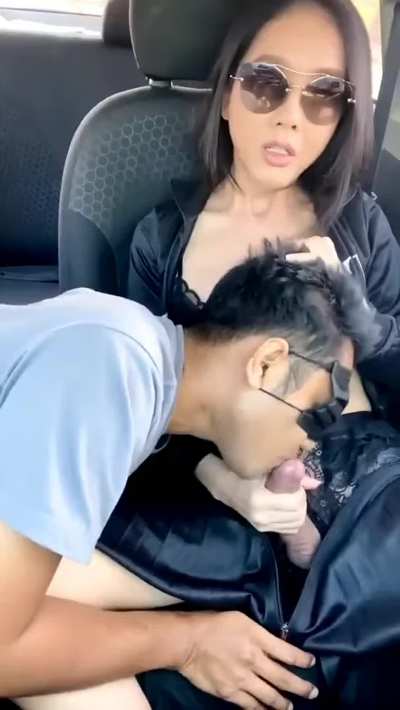 Pull over and get some🍆💦🥰😋