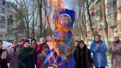 Putin's Babushkas Burn von der Leyen Effigy in Ritual Purge