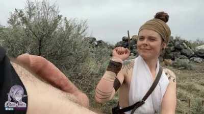 Rey, always using the Force to get a rise out of somebody (oliviajarden)