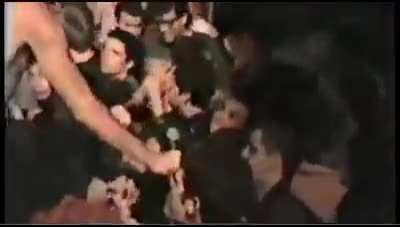 Henry Rollins fighting the audience