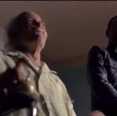 Dylan para cuando un video jugando Smash con el Editor y no inventes alguna excusa barata o un 