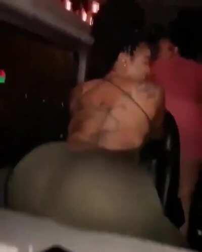 Big Booty Twerk On Table