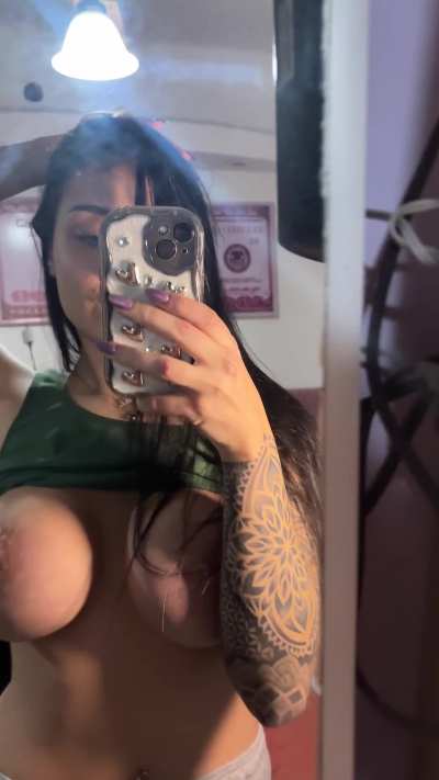 Wld you keep my nudes safe…