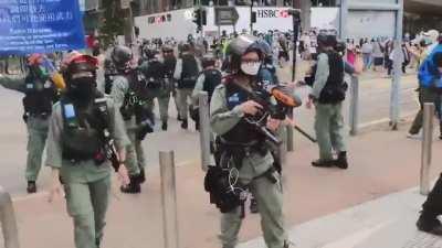 Hong Kong police randomly arrested this guy