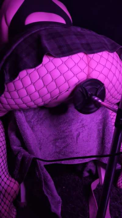 Pounding my pussy from behind <3