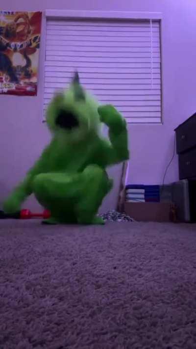 Pogo peas when Hyper comes off cooldown.