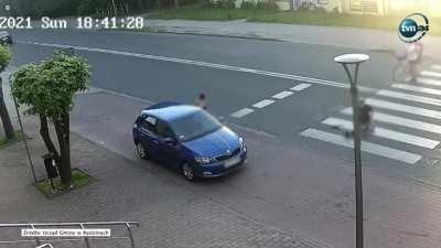 Idiot without a licence almost kills a kid