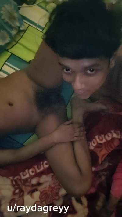 Her moans turned to trembling 🍑💦