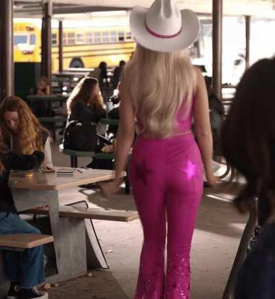 Margot Robbie forever dream wifey