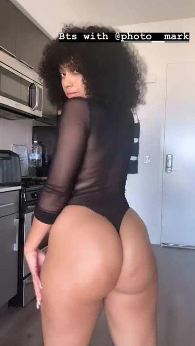 Jada Amor