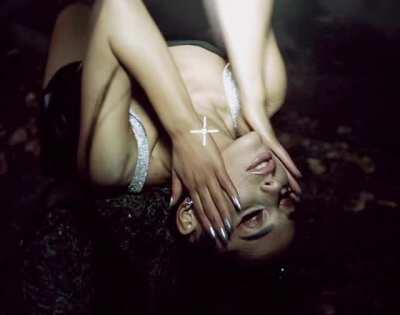 Ariana Grande feeling herself