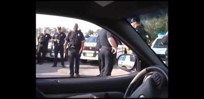 Шутка удалась, птому что он белый)