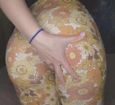 I’ve been practising my jiggling 😉 Feedback?