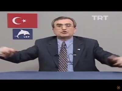 Pablo Escobar İnterpol tarafından aranırken Beyaz Saray’da fotoğraf çektirmiştir.