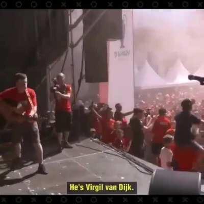 Van Dijk reacting to 50,000 fans singing his song in Madrid, before Final.