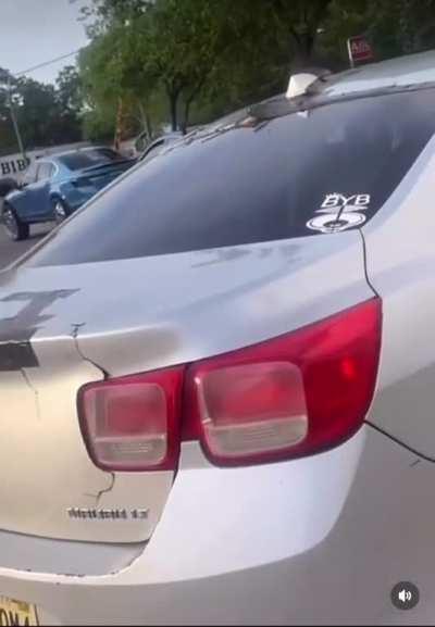 4 '12 and 2 '15 inch subwoofers