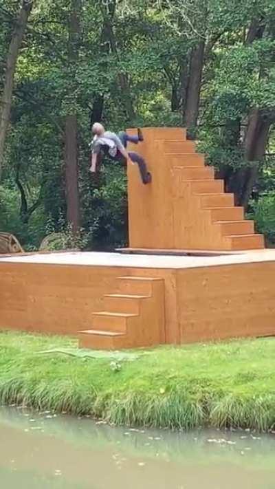 Man starts as a lost drunk, but then…