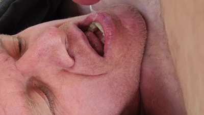 Felt limber outside last evening so I had a little treat! This time with sound! 