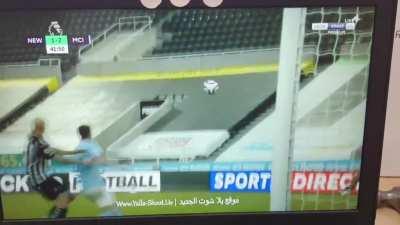 Did I just watch Torres do this in front of my own eyes?