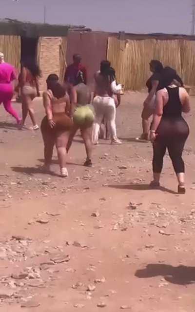 BBL angels 😇 🍑