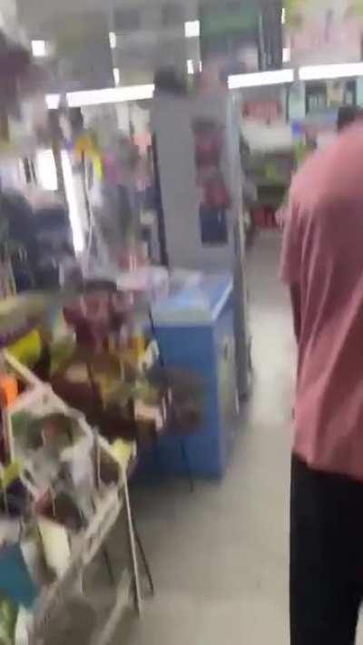 Massive Mayfly Swarm Envelopes An Alabama Gas Station And It's Patrons