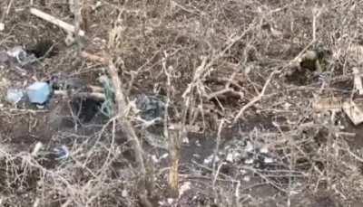 Intense footage of one Ukrainian hero clearing the trenches from Russians.