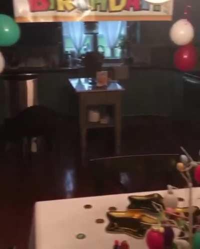 Mario kid's lucky he grabbed that star