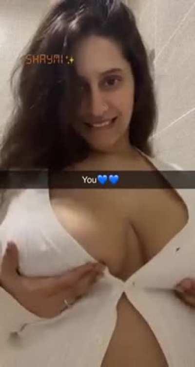 Paki Couple 👙 Full Collection pic & 25 Video 😍 She fire beauty 🥵