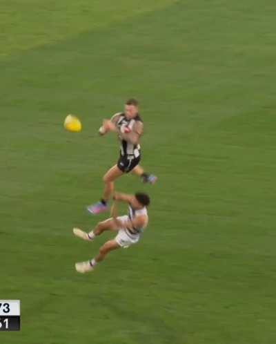 Jeremy Howe, broken arm