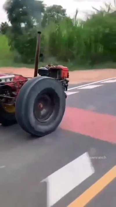 ooh it's a killing machine it's got everything 🚗 🥔 (delete if repost)