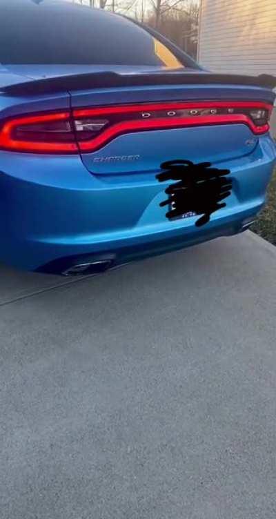 2015 Charger r/t. Straight piped. Cold start