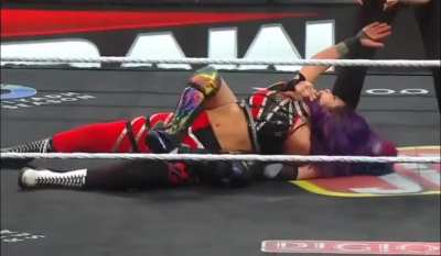 Baley submitting to Asuka lock within seconds