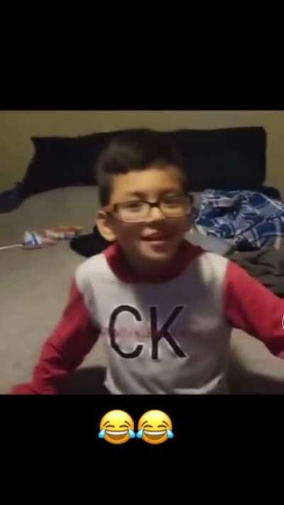 Dime algo que tu crees que no puedo esconder?