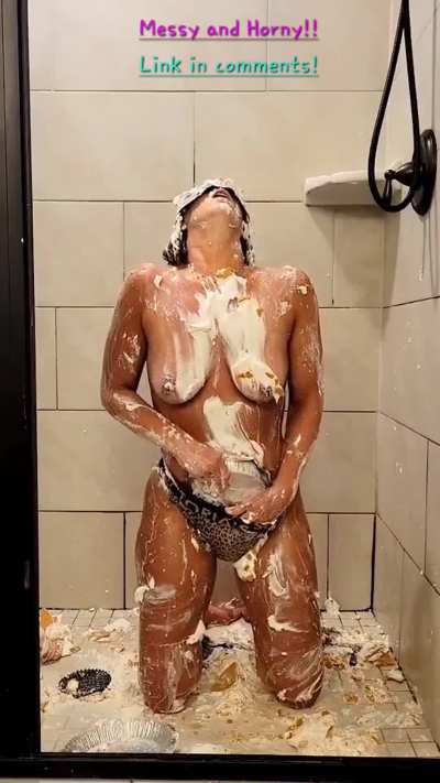 Messy Pie Orgasms! Link in comments my loves! 😘