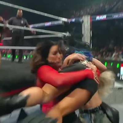 RAW: Happy Holidays (December 22, 2025)