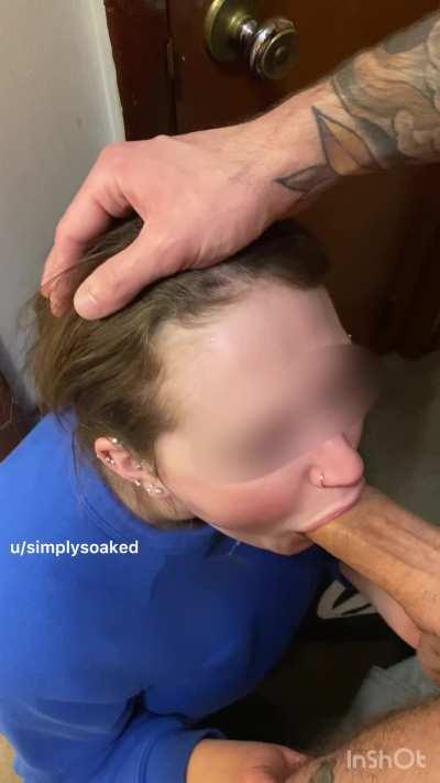 Love sucking his dick 😋