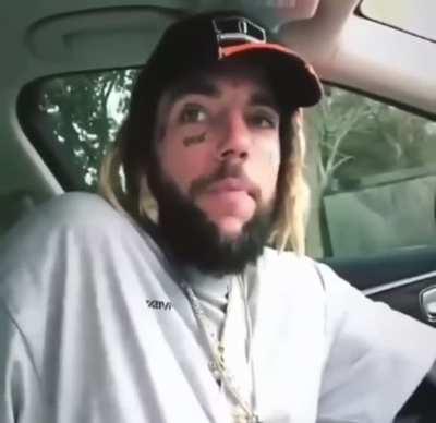 Uhh Yeahh! Can I get uhh 20 piece nugget, no $auce. Puuhleaase. And also a uhh, fresh bottle of water