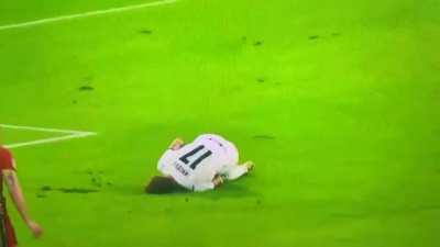 Football player makes instant recovery from life threatening injury once his team scores