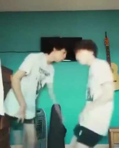 Mais um dia normal por aqui...