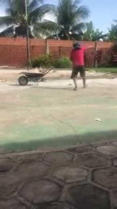 Um post que não é sobre política . (Ativa o som)