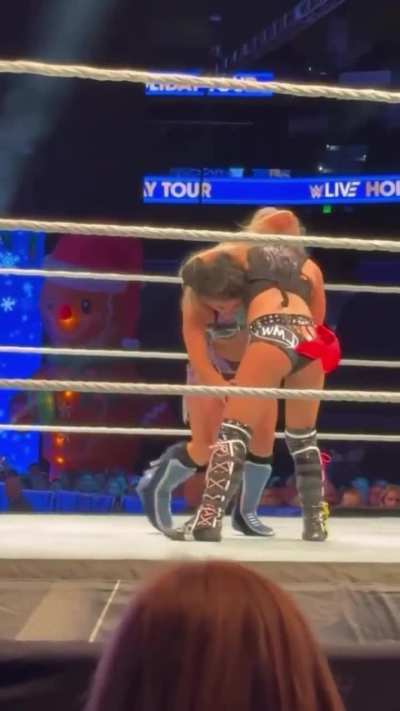 Liv picks up win in her in ring return match vs Lyra Valkyria during Tampa show | 12/27/2025