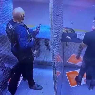 My shotgun people need me!