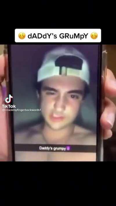 Daddy’s grumpy 😏